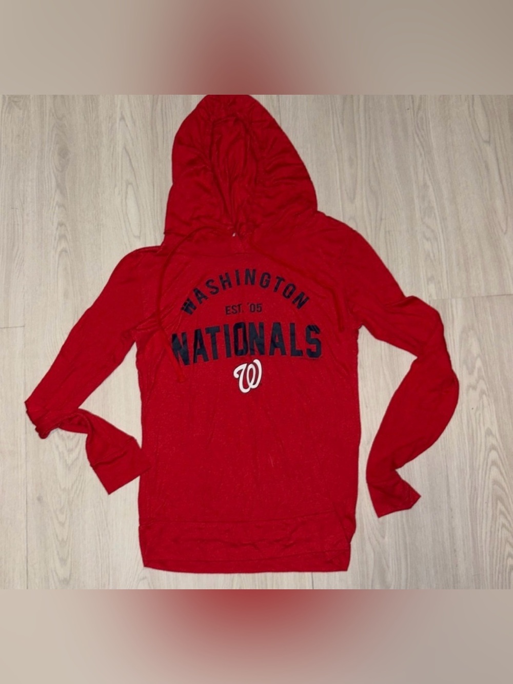 Washington Nationals hooded shirt XS